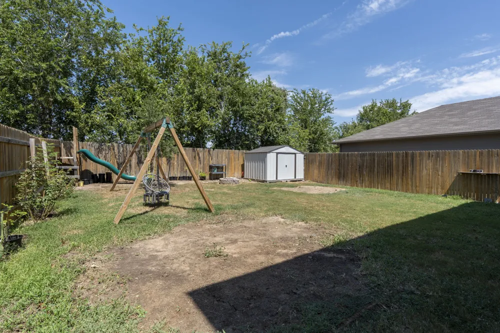 312 Sickle Loop Kyle, TX 78640