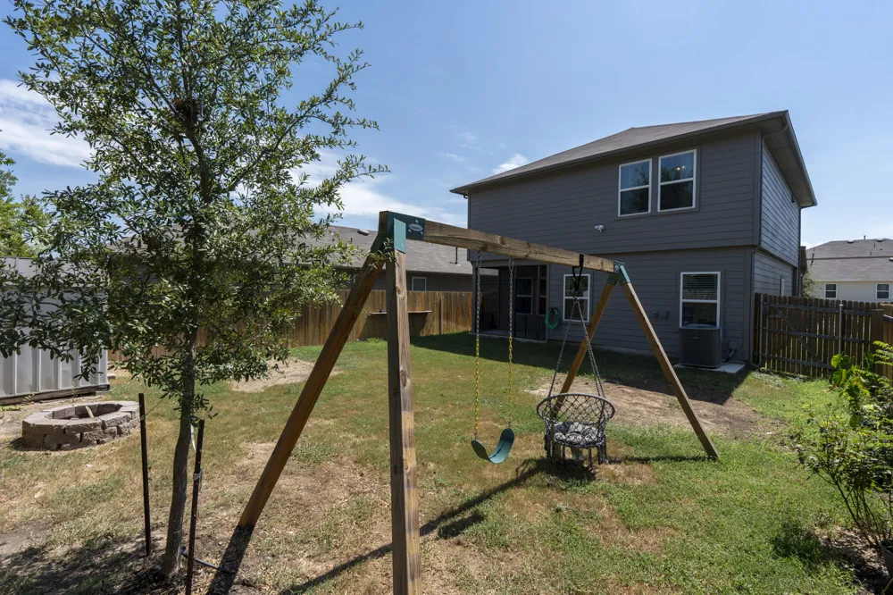 312 Sickle Loop Kyle, TX 78640