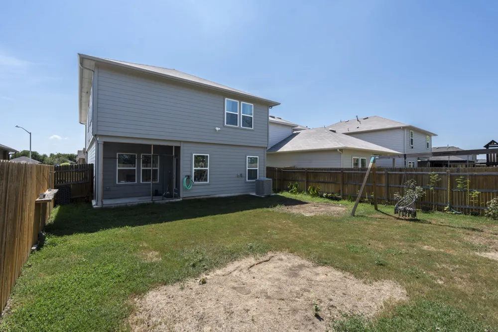 312 Sickle Loop Kyle, TX 78640