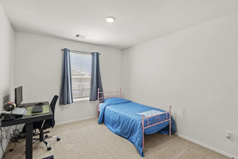 312 Sickle Loop Kyle, TX 78640