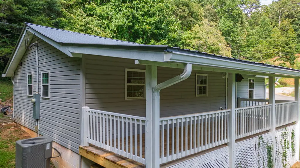 Fox Hollow Circle Otto, NC 28763