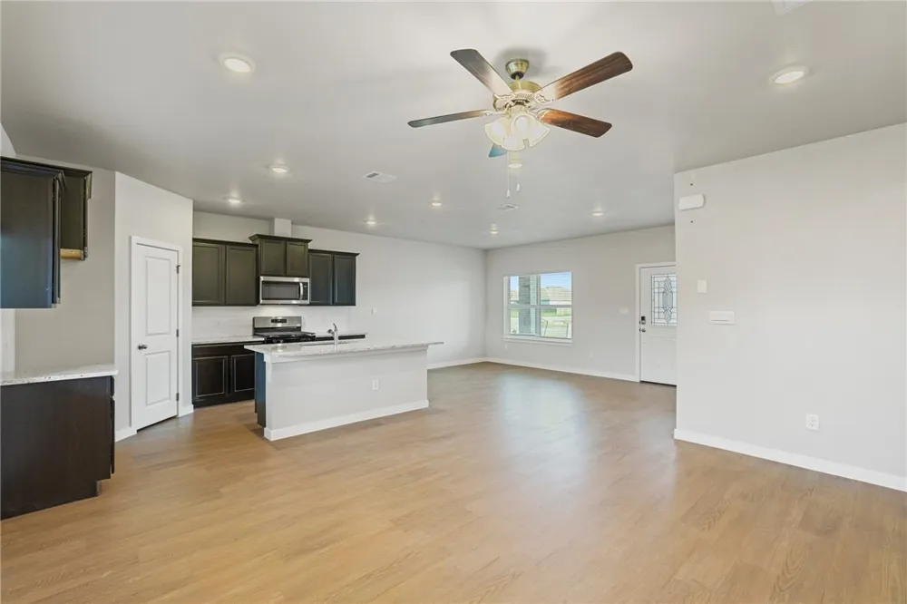 107 Sapphire Street Portland, TX 78374