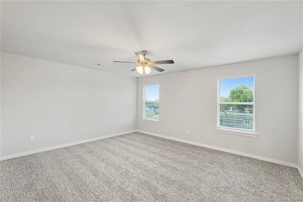 107 Sapphire Street Portland, TX 78374