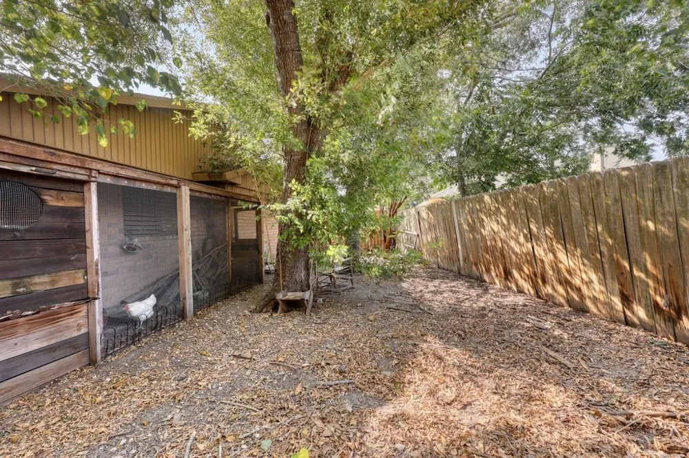 2721 Allencrest Drive Corpus Christi, TX 78415