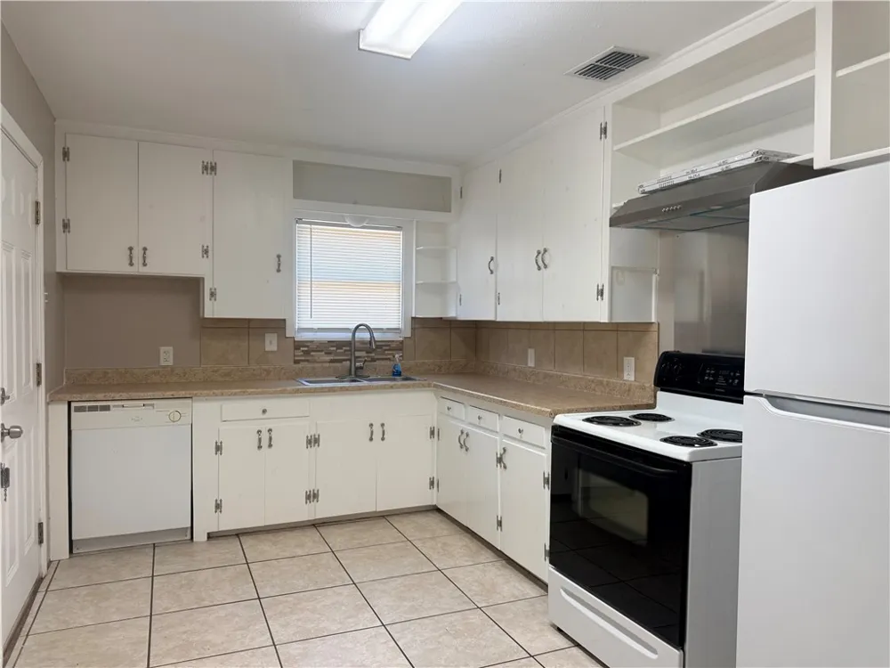 4721 Dody Street Corpus Christi, TX 78411