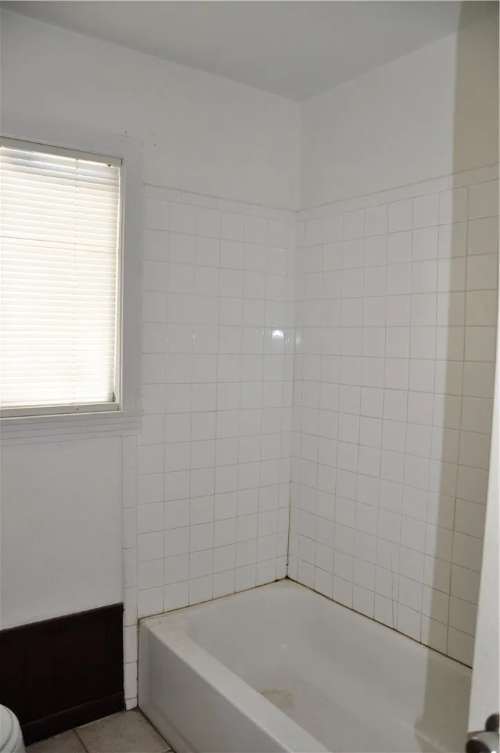 1320 W Circle Drive Kingsville, TX 78363