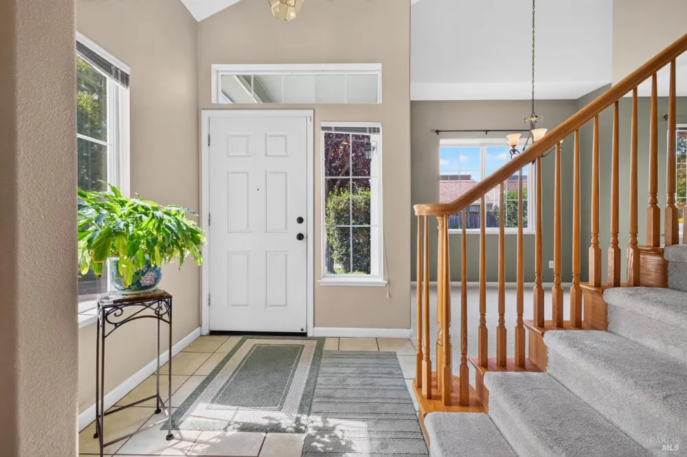 1452 Capri Avenue Petaluma, CA 94954