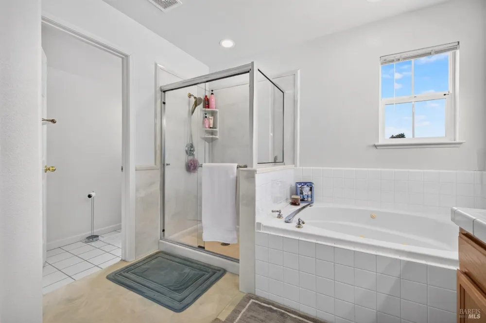 1452 Capri Avenue Petaluma, CA 94954