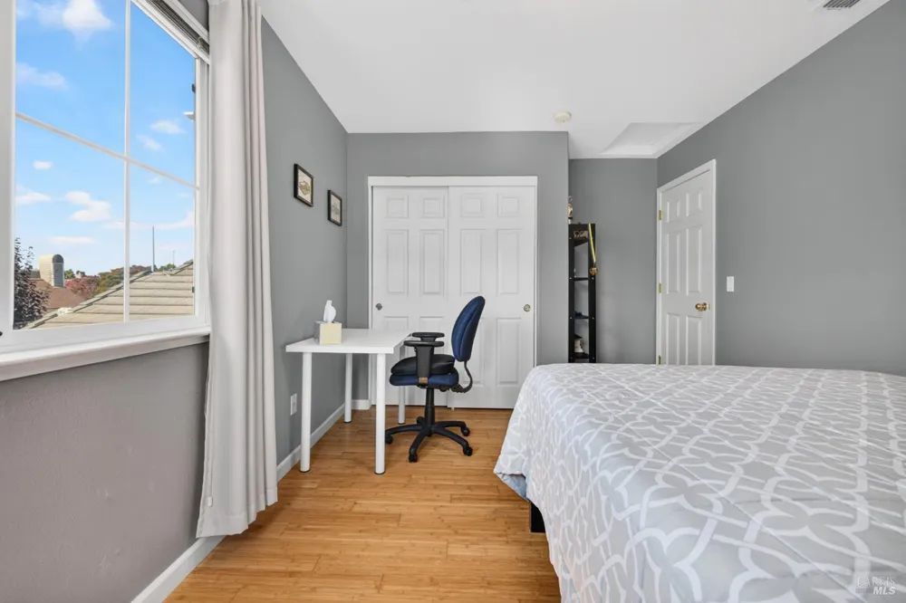 1452 Capri Avenue Petaluma, CA 94954