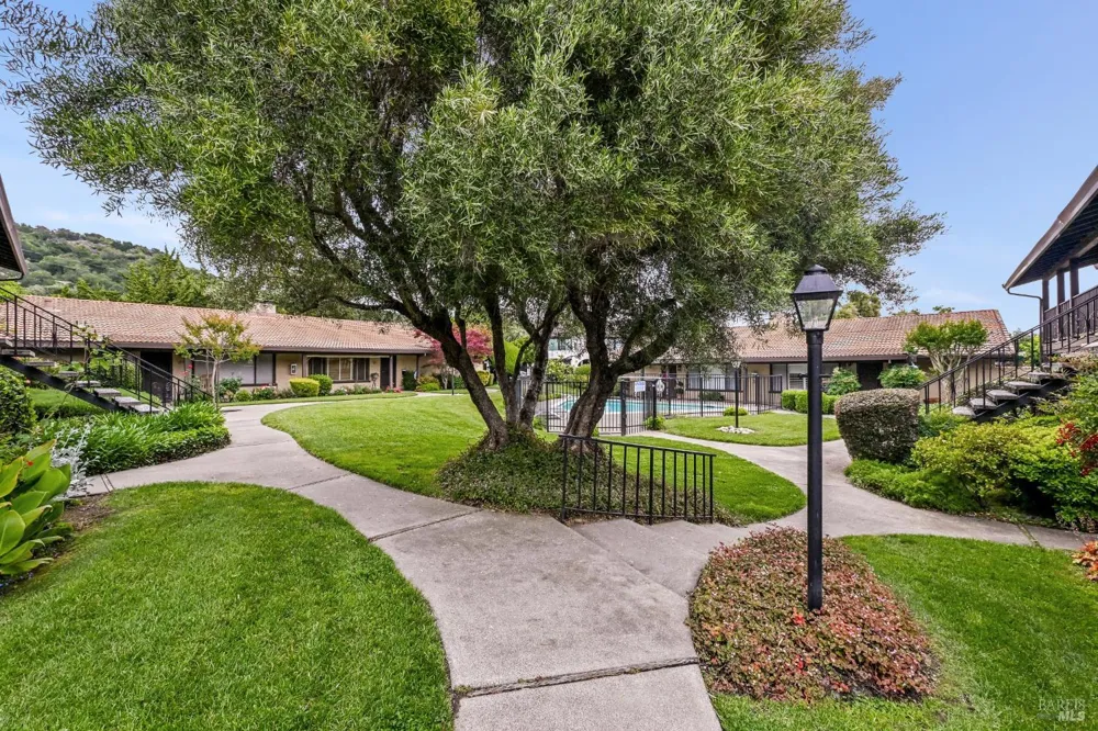 169 Guadalupe Drive Sonoma, CA 95476