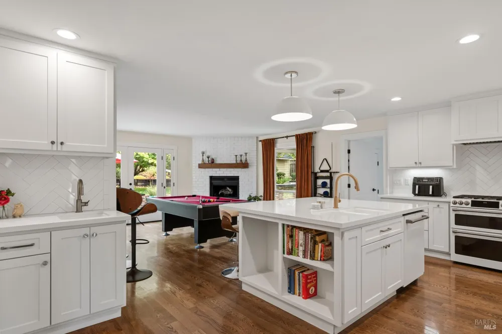 1310 Chateau Place Ukiah, CA 95482