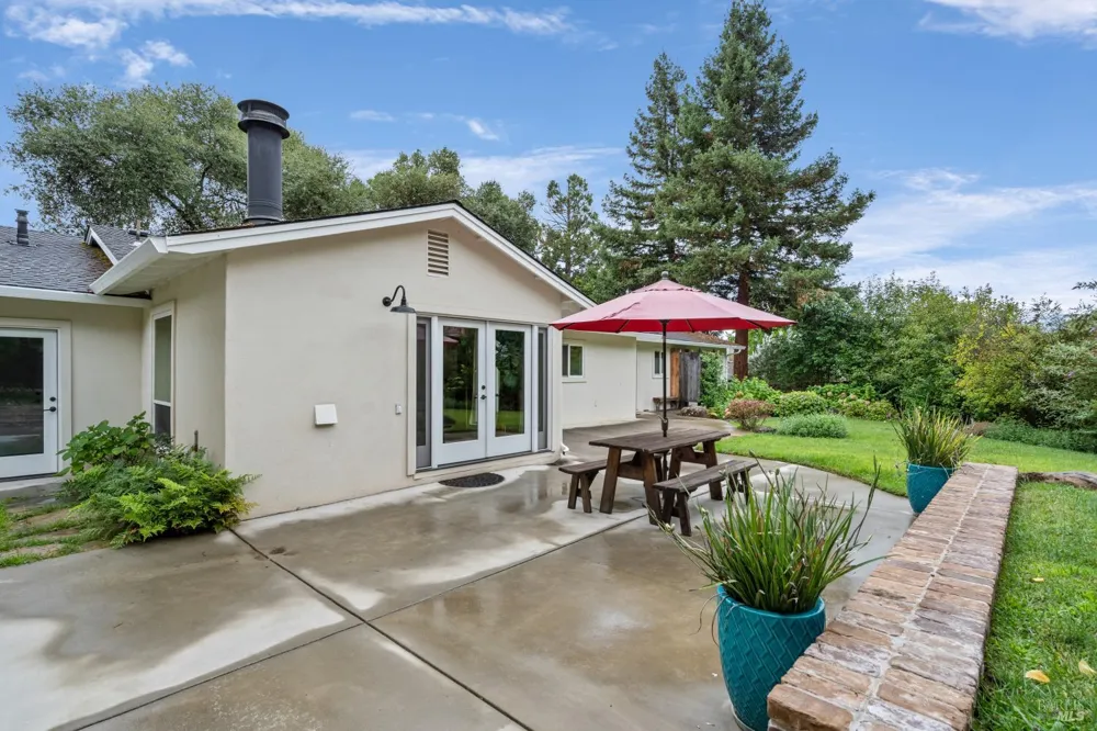 1310 Chateau Place Ukiah, CA 95482