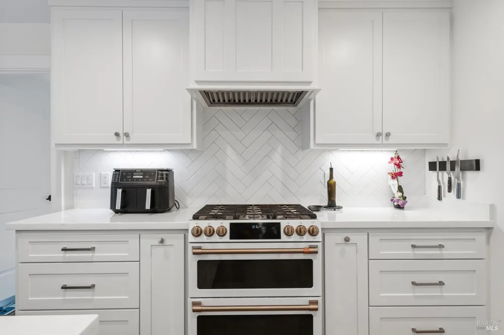 1310 Chateau Place Ukiah, CA 95482