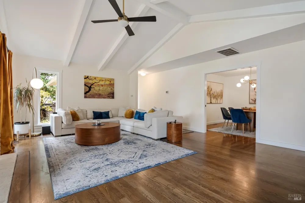 1310 Chateau Place Ukiah, CA 95482