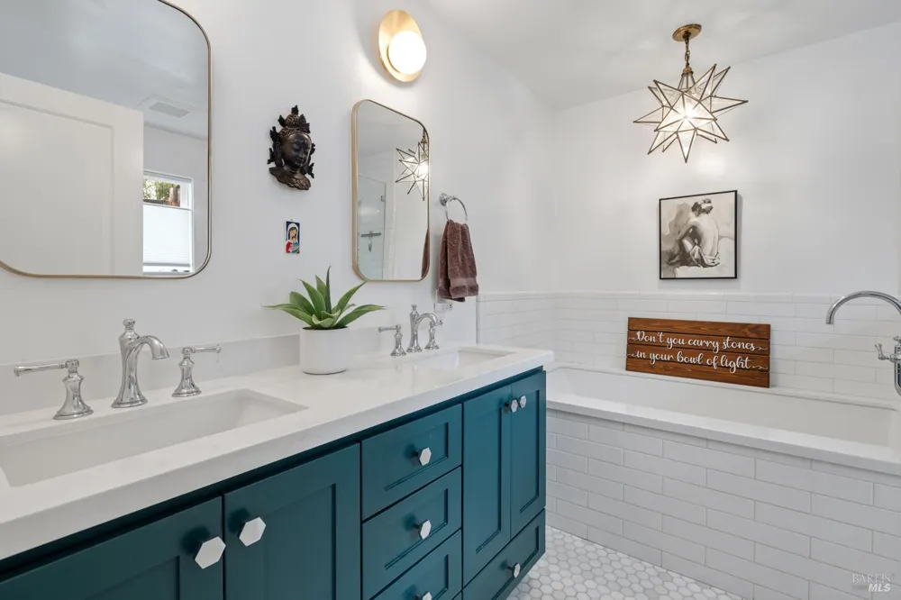 1310 Chateau Place Ukiah, CA 95482