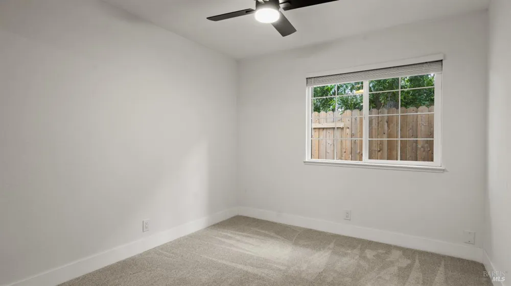349 Royal Oaks Drive Vacaville, CA 95687