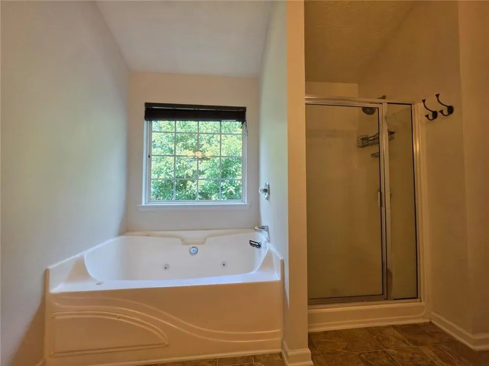 3983 Roxberry Hill Lane Buford, GA 30518