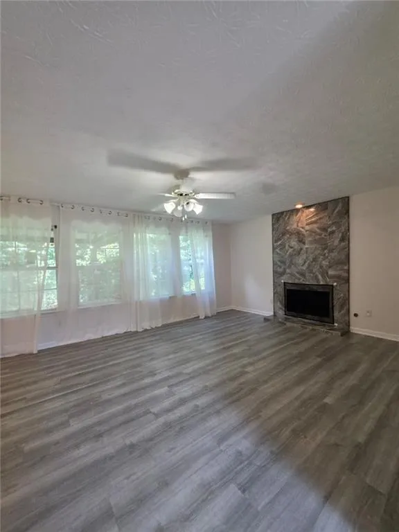 3983 Roxberry Hill Lane Buford, GA 30518
