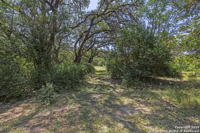 13931 Old Scenic Loop Rd Helotes, TX 78023