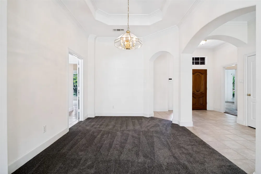 2426 Club Creek Boulevard Garland, TX 75043