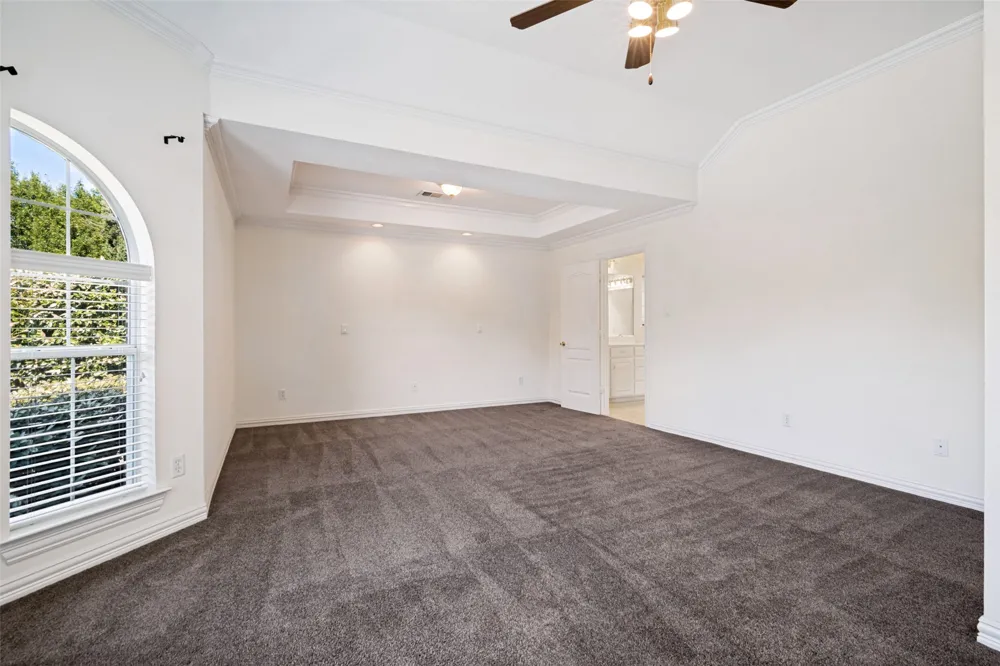 2426 Club Creek Boulevard Garland, TX 75043