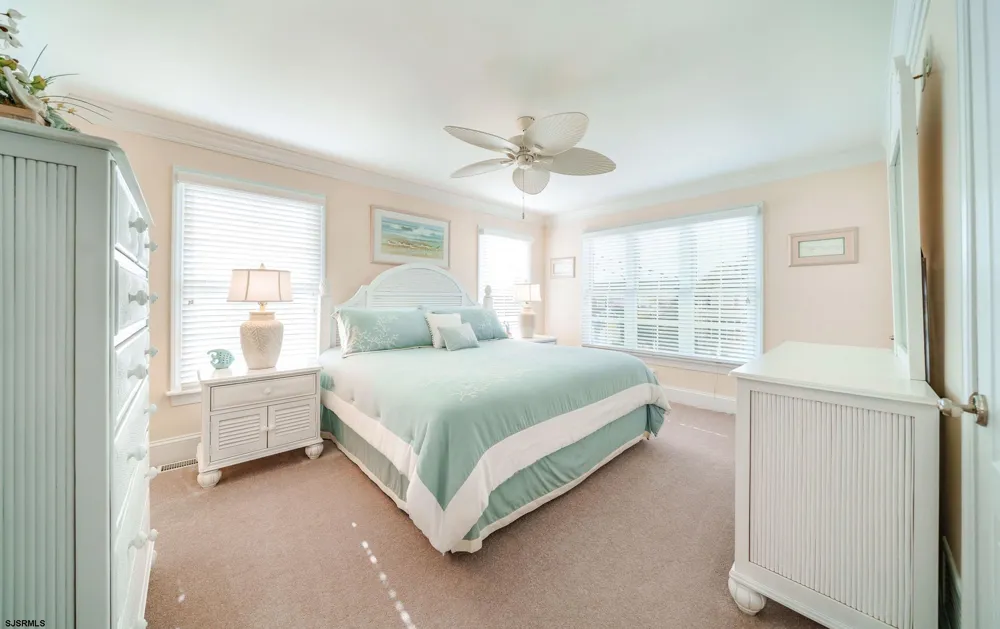 1909 Ferndale Dr Ocean City, NJ 08226