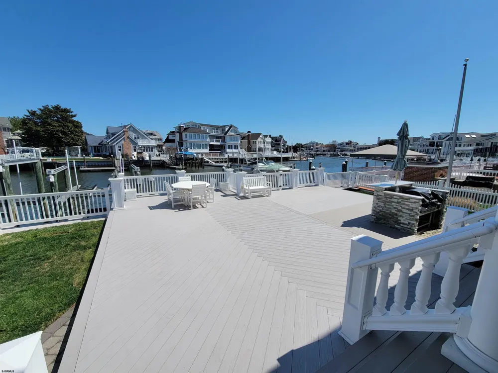 1909 Ferndale Dr Ocean City, NJ 08226