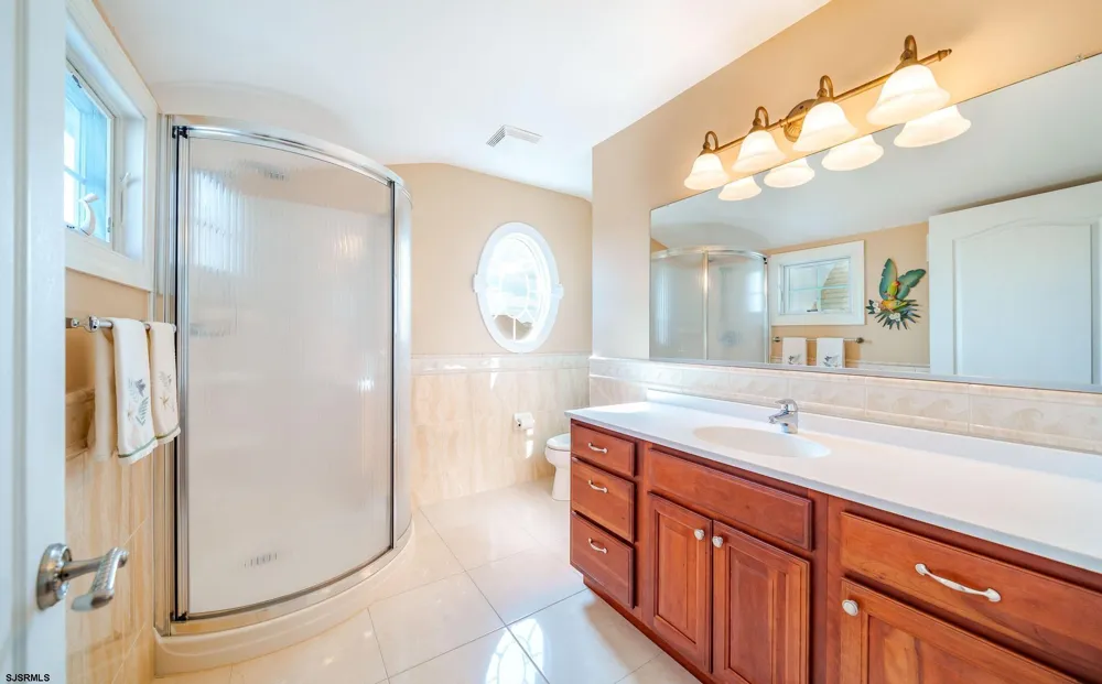 1909 Ferndale Dr Ocean City, NJ 08226