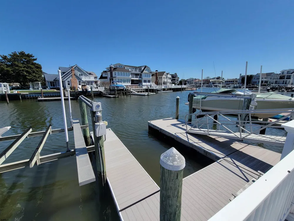 1909 Ferndale Dr Ocean City, NJ 08226