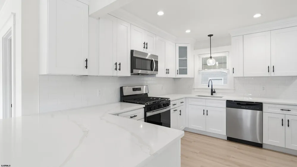 304 Vermont Ave Egg Harbor Township, NJ 08234