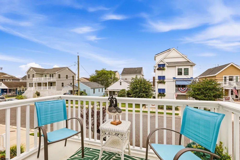 31 Bayonne Pl Ocean City, NJ 08226