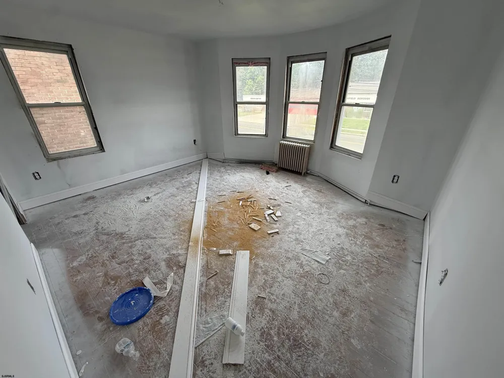 19 Catawba Ave Newfield, NJ 08344
