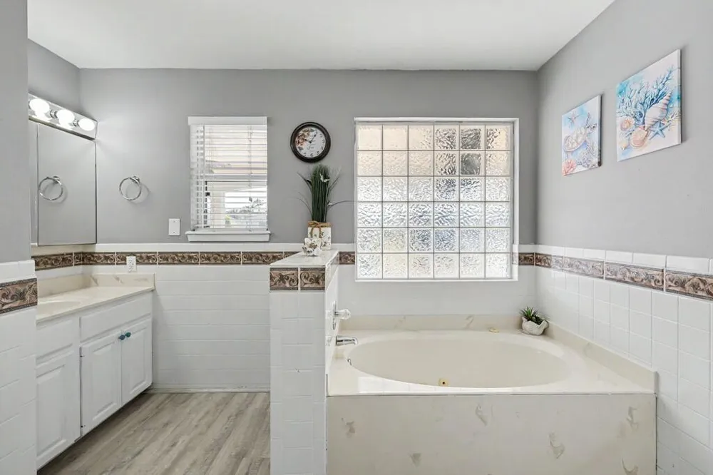 761 Pompano Dr Aransas Pass, TX 78336