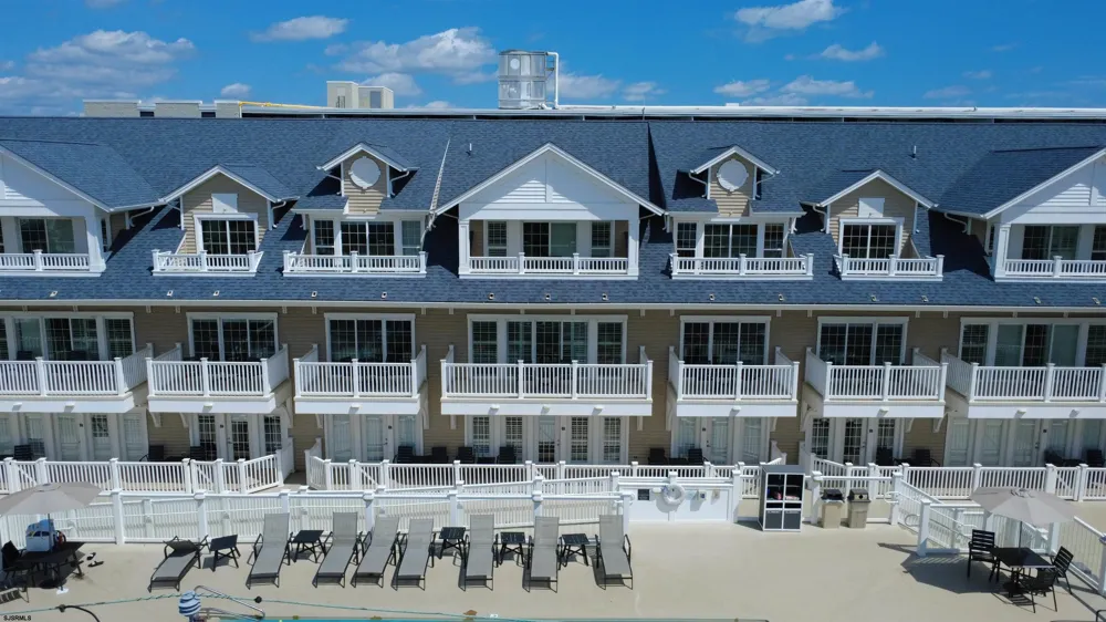 719 E 10th Street Ocean City, NJ 08226