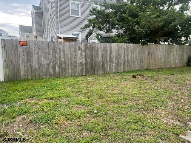302A N Wilson Avenue Margate, NJ 08402