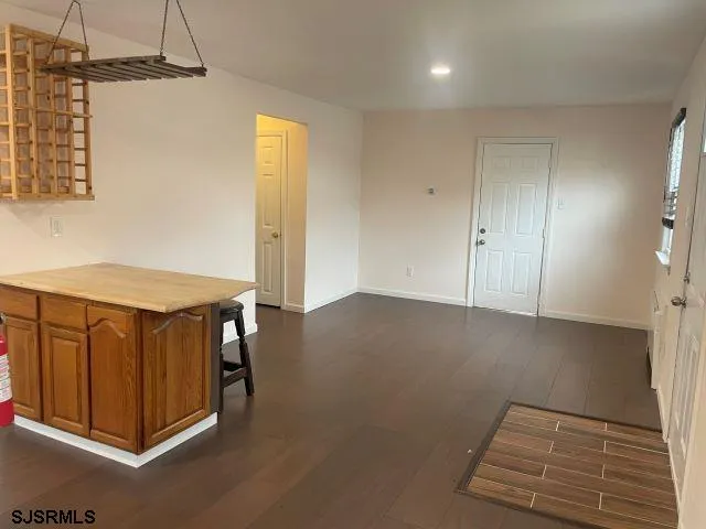 302A N Wilson Avenue Margate, NJ 08402