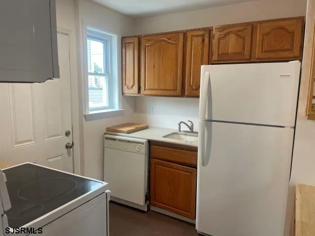 302A N Wilson Avenue Margate, NJ 08402