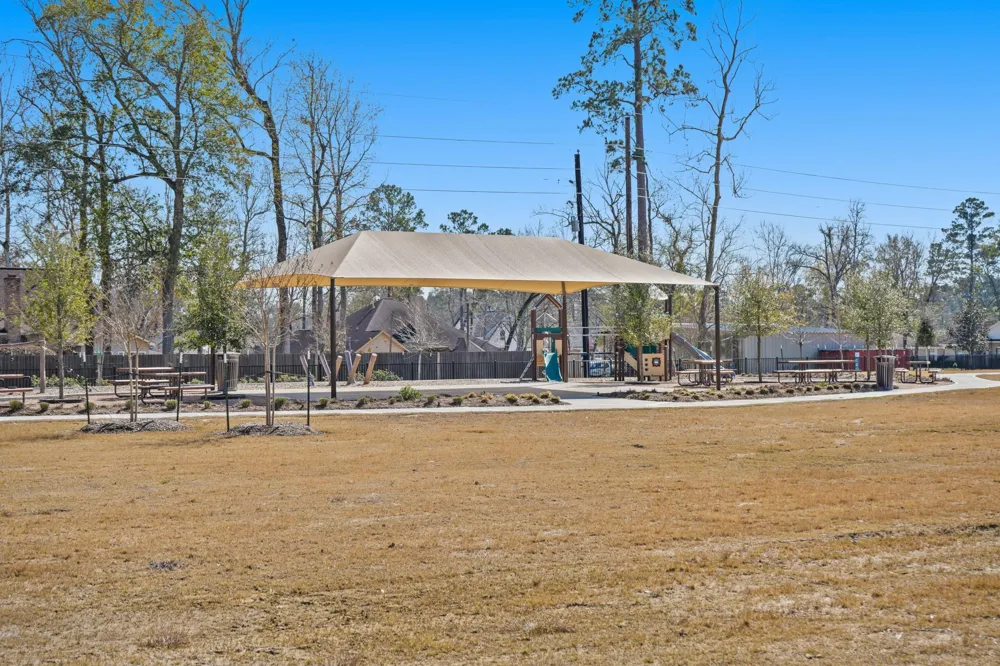 1811 Running Bear Trail Crosby, TX 77532