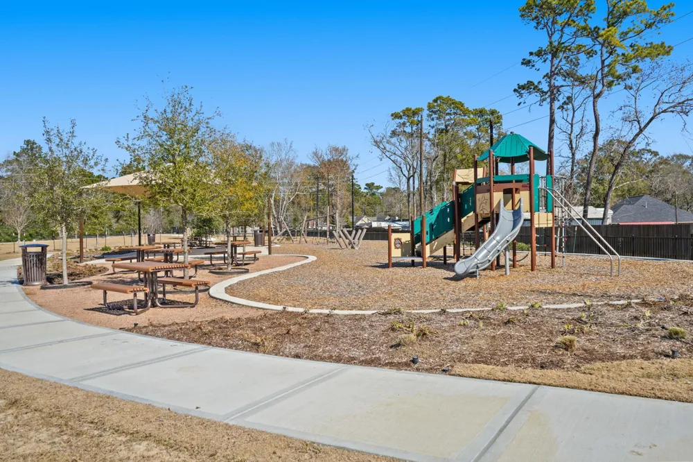 1811 Running Bear Trail Crosby, TX 77532