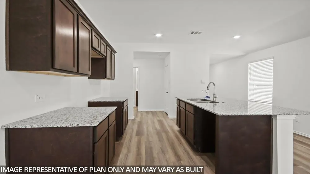 1811 Running Bear Trail Crosby, TX 77532