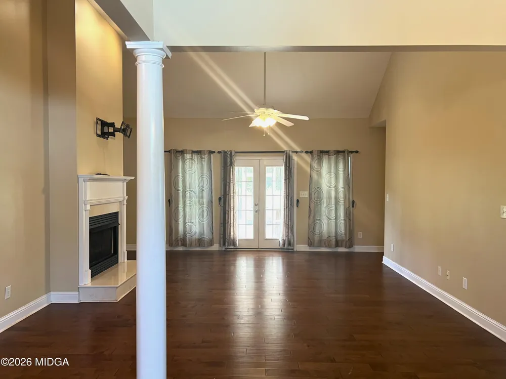 220 Sugarloaf Circle Macon, GA 31204
