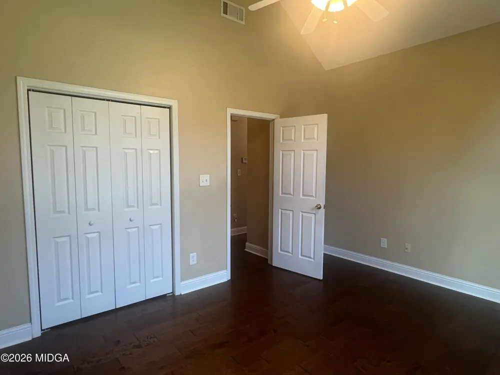220 Sugarloaf Circle Macon, GA 31204
