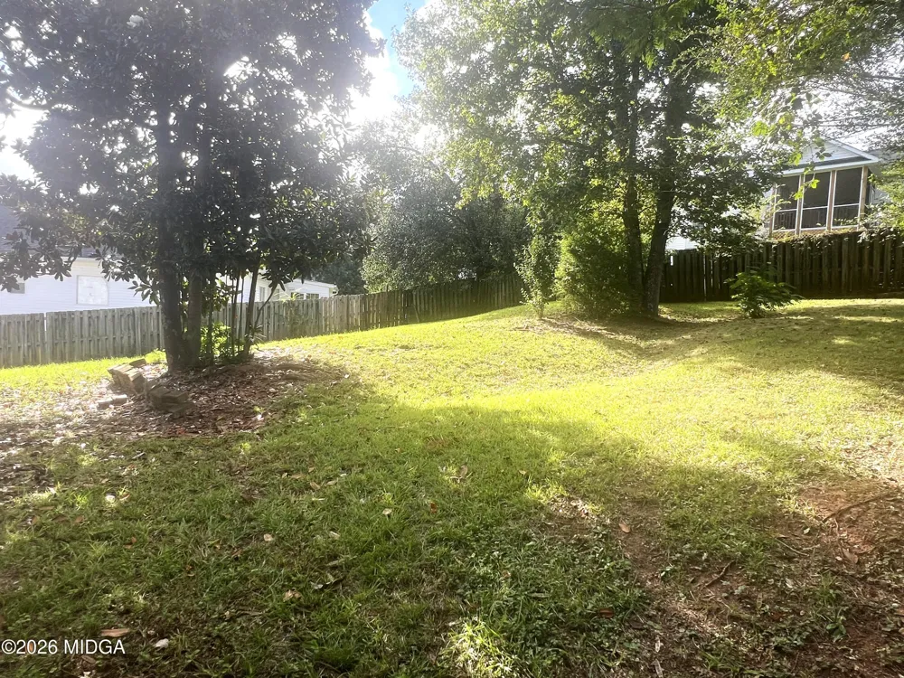 220 Sugarloaf Circle Macon, GA 31204