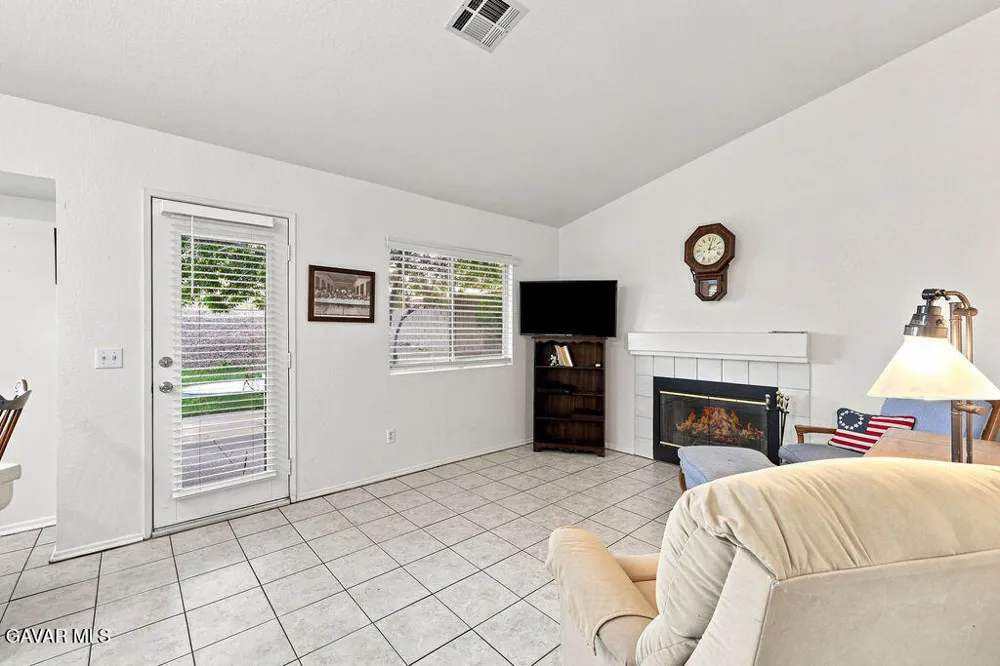 40324 Homeridge Drive Palmdale, CA 93551