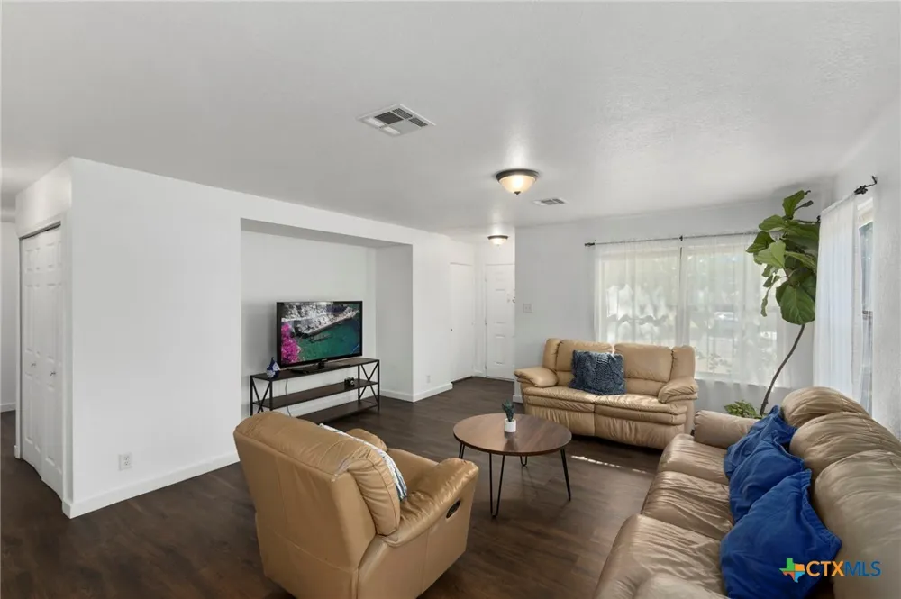 291 Cordero Drive San Marcos, TX 78666