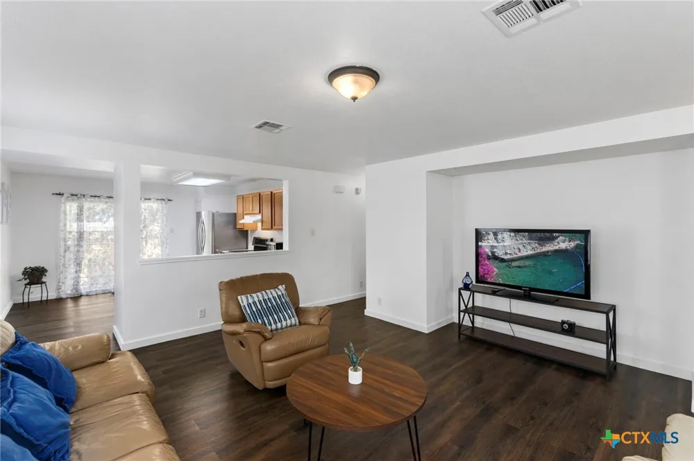 291 Cordero Drive San Marcos, TX 78666