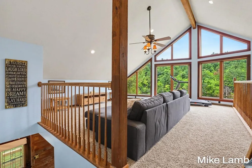 6159 E Dave Street Newaygo, MI 49337