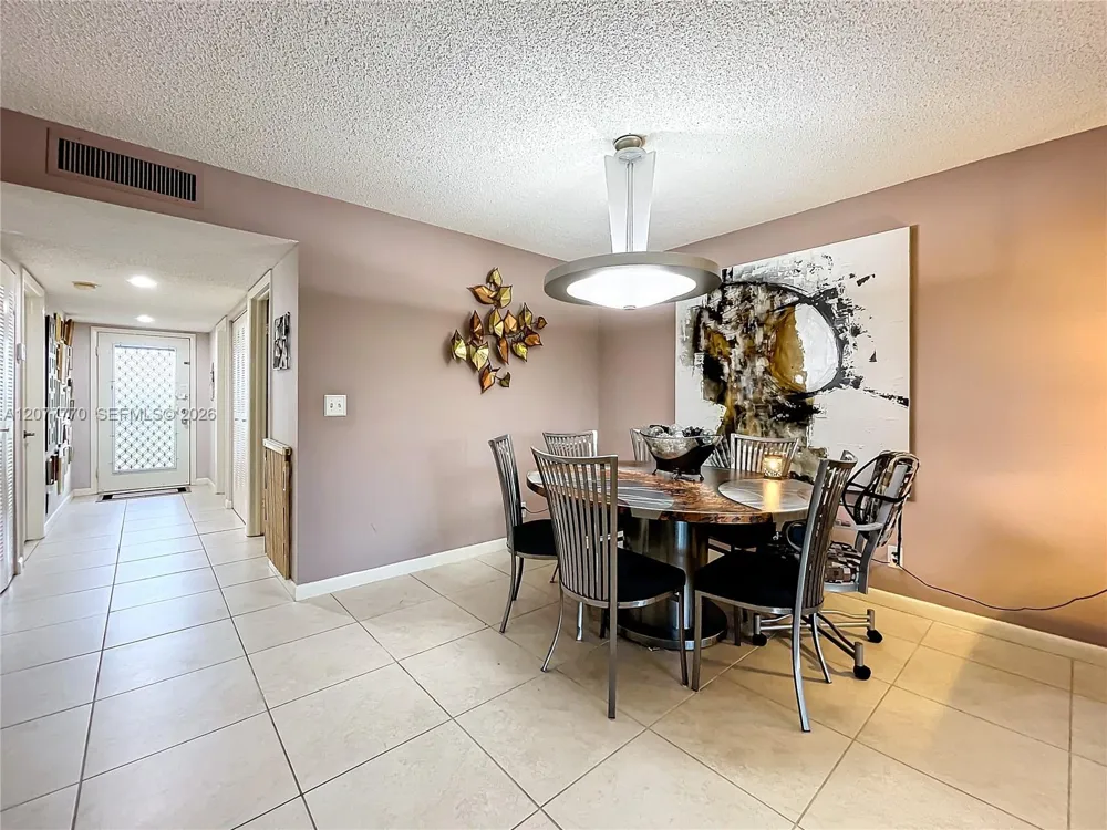 15451 Pembridge Dr #214 Delray Beach, FL 33484