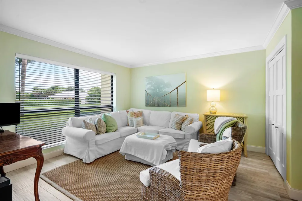 3689 Quail Ridge Drive Boynton Beach, FL 33436