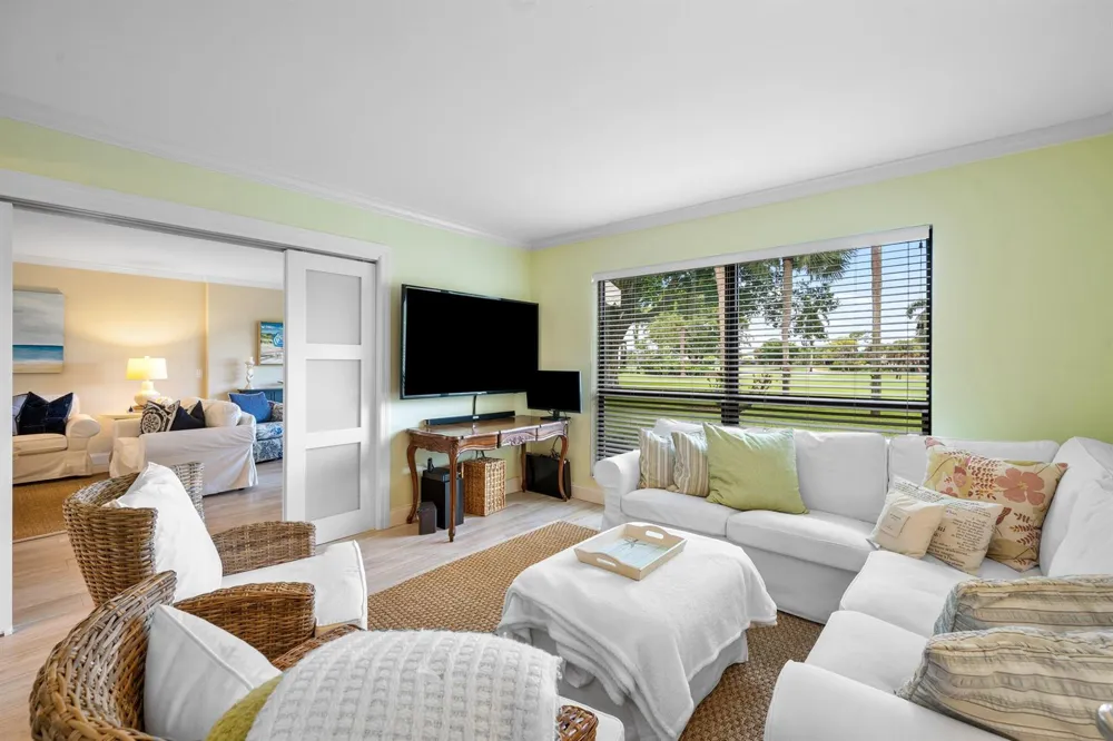 3689 Quail Ridge Drive Boynton Beach, FL 33436